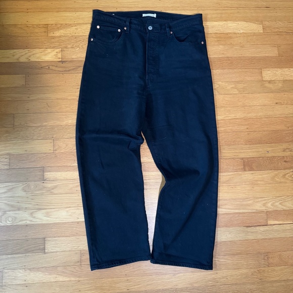 Levi's Black Straight Leg Women's Jeans - Picture 4 of 6